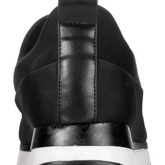 DKNY Jadyn Sneakers -11 - Picture 6 of 8